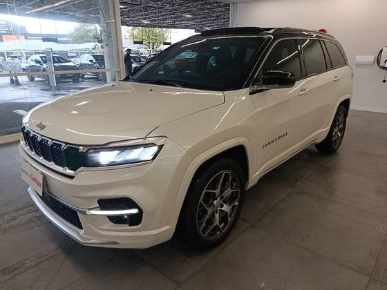 JEEP COMMANDER 1.3 T270 TURBO FLEX OVERLAND AT6 JEEP COMMANDER 1.3 T270 TURBO FLEX OVERLAND AT6